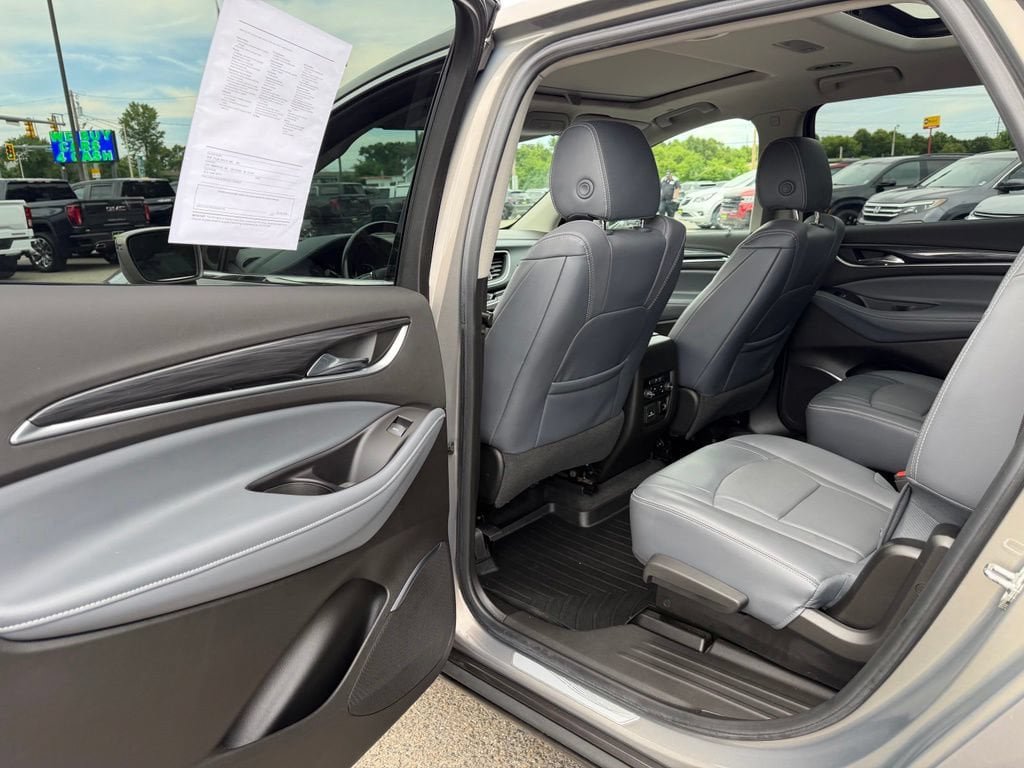 Certified 2018 Buick Enclave Premium AWD/4WD image 15