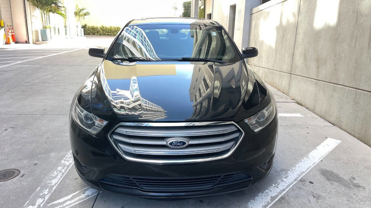 Used 2015 Ford Taurus SEL w/ Equipment Group 201A image 2