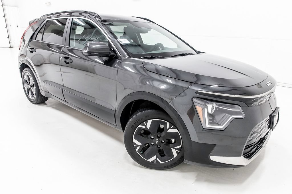 Used 2024 Kia Niro Wind FWD image 9