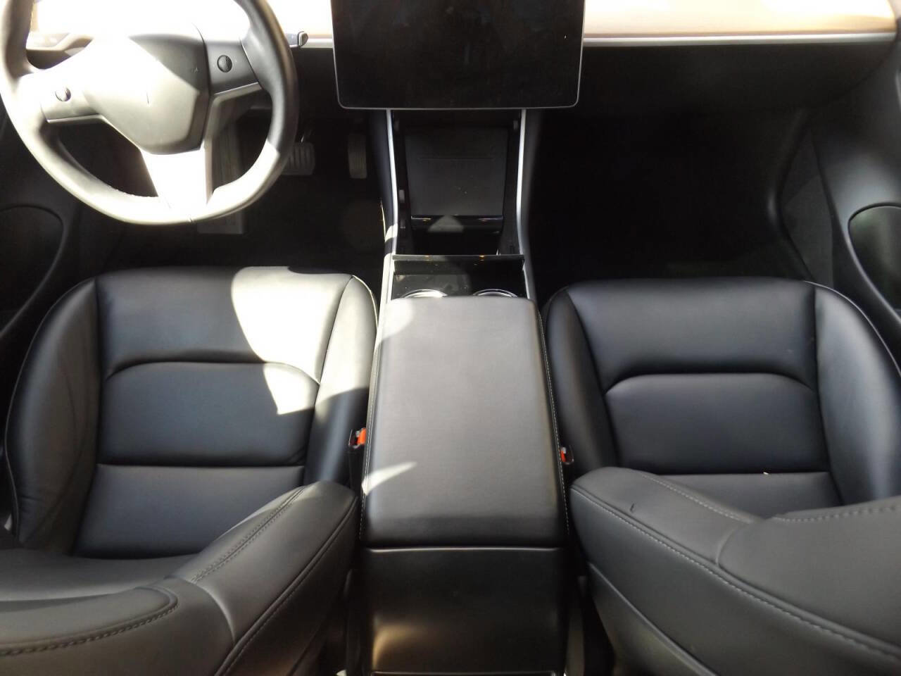 Used 2019 Tesla Model 3 Standard Range Plus image 12