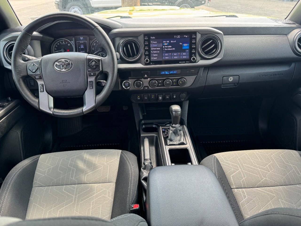 Used 2023 Toyota Tacoma TRD Sport image 12