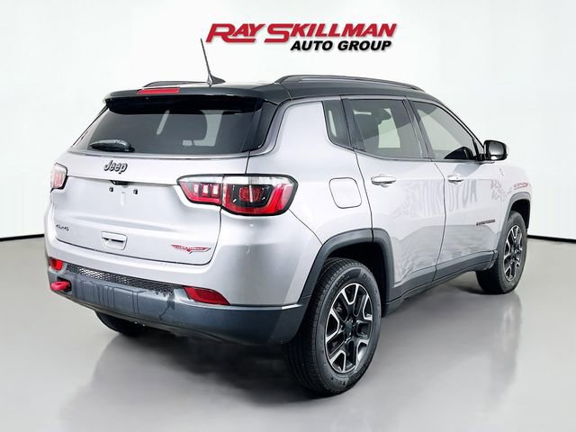 Used 2019 Jeep Compass Trailhawk AWD/4WD image 7