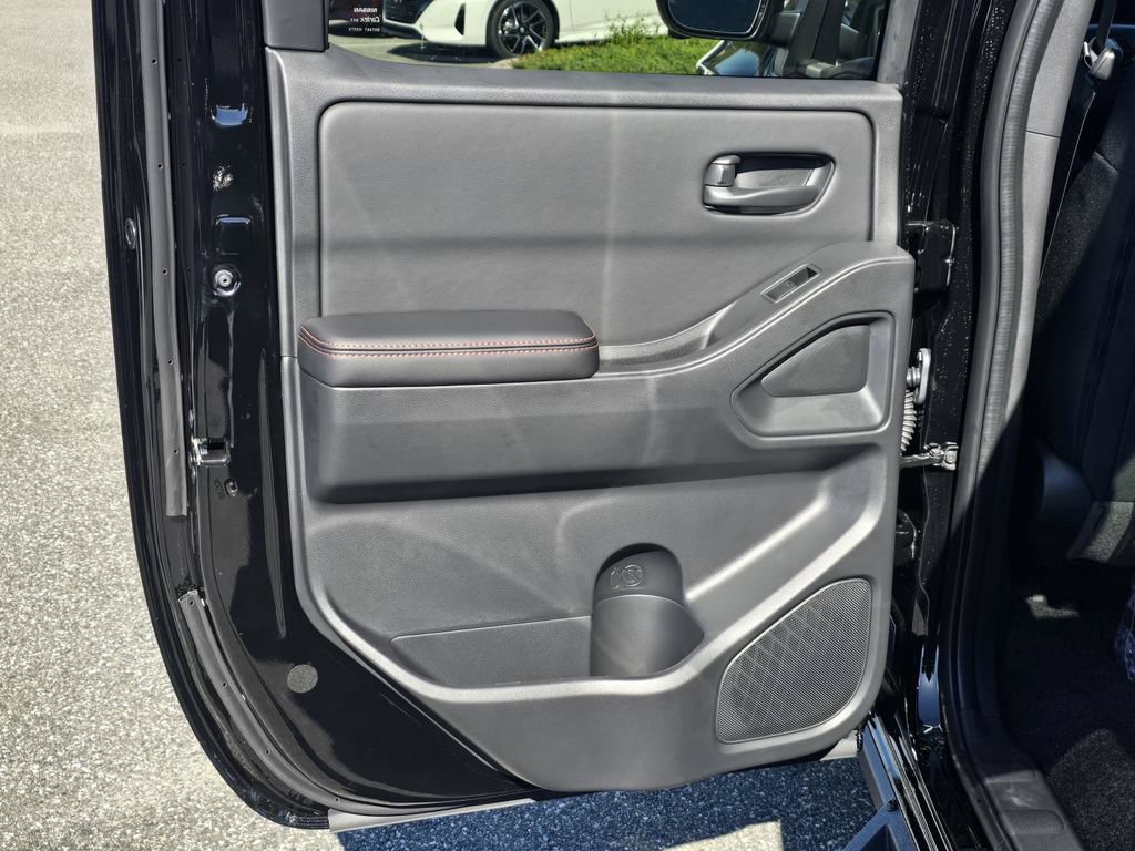 New 2026 Nissan Frontier PRO-4X w/ Pro-4x Convenience Package AWD/4WD image 11