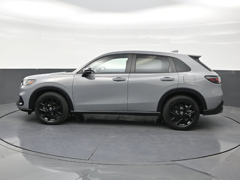 Used 2024 Honda HR-V Sport image 2