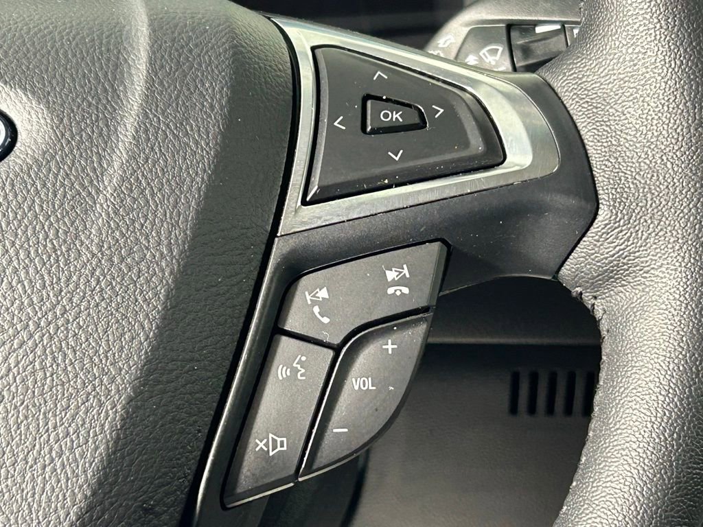 Used 2024 Ford Edge SEL image 26