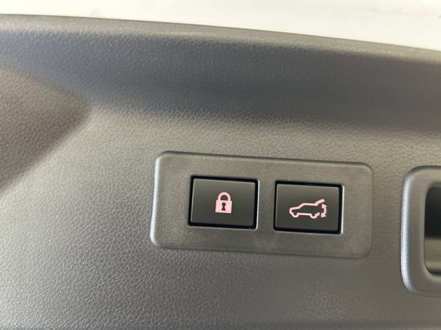 Used 2026 Subaru Forester Premium AWD/4WD image 31