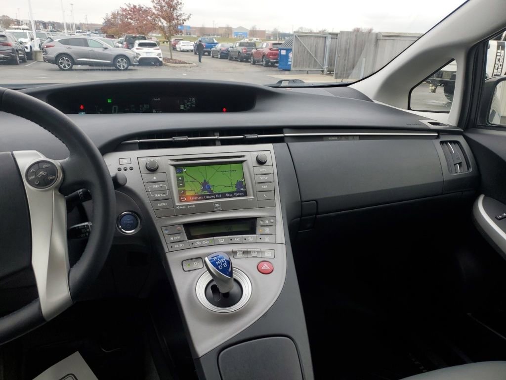 Used 2015 Toyota Prius Four image 22