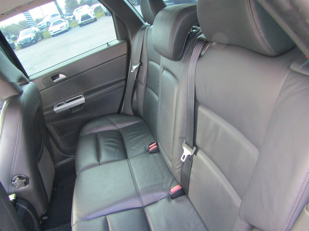 Used 2011 Volvo V50 T5 w/ Preferred Pkg image 8