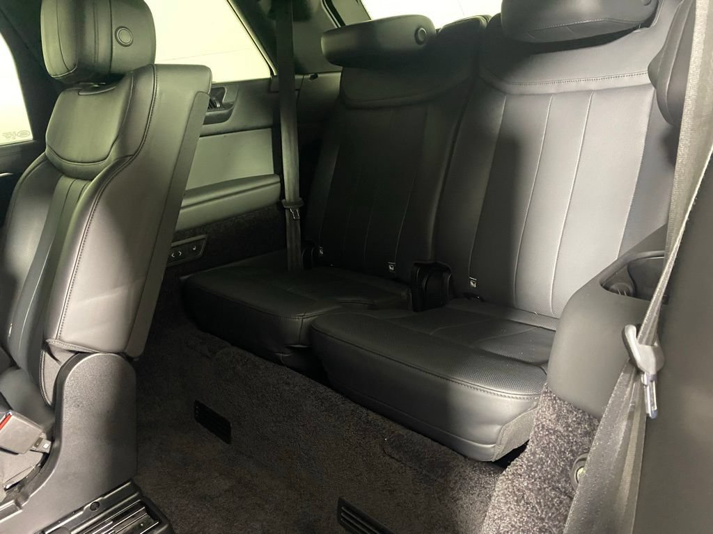 Used 2023 Land Rover Range Rover Long Wheelbase SE AWD/4WD image 25