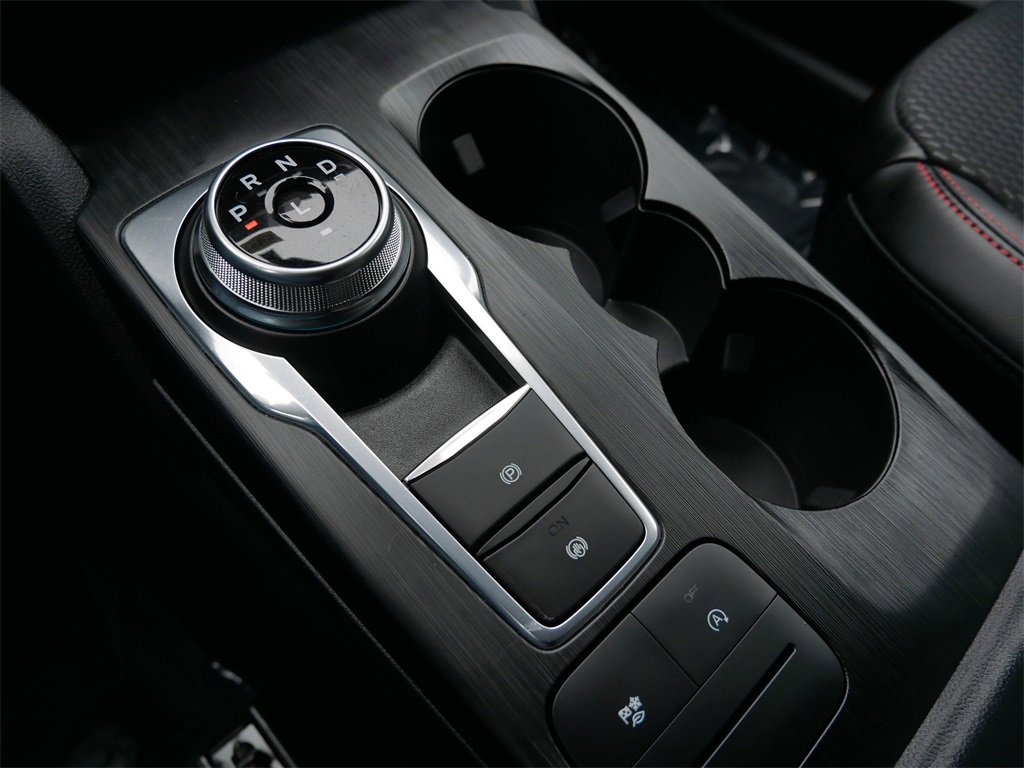 Certified 2025 Ford Escape ST-Line w/ Cold Weather Package image 19