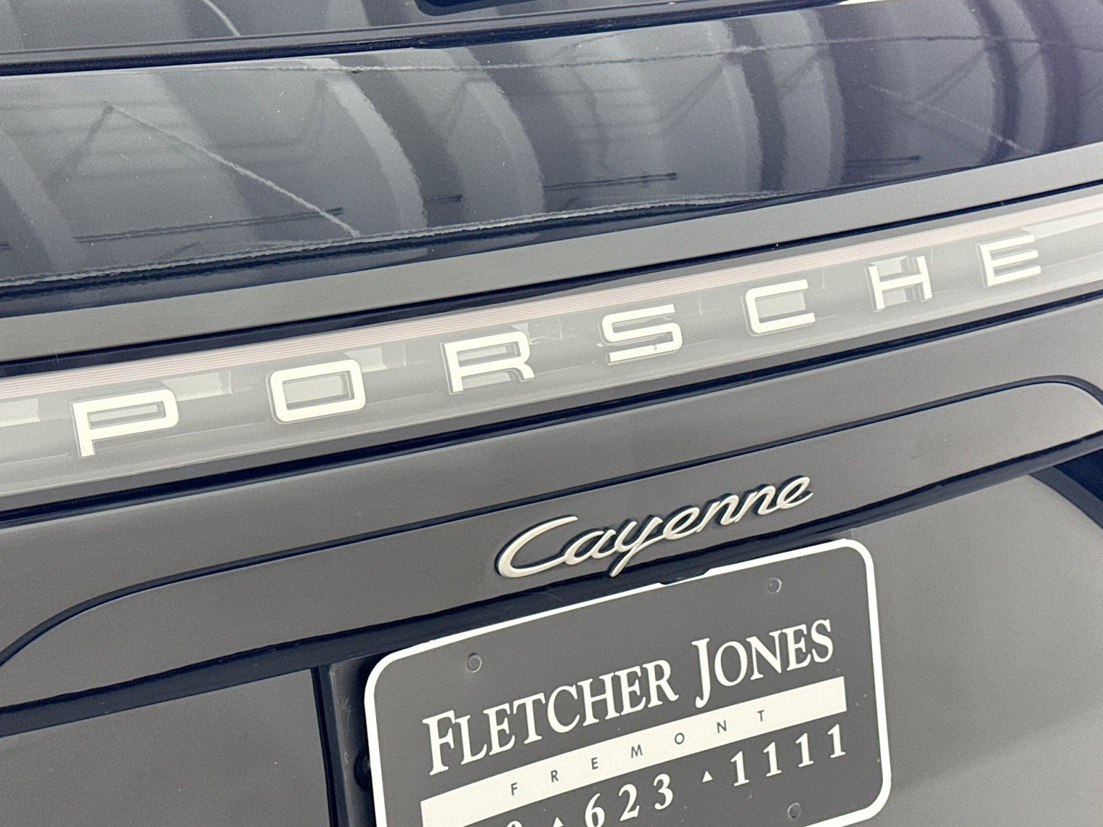Used 2023 Porsche Cayenne Platinum Edition AWD/4WD image 25
