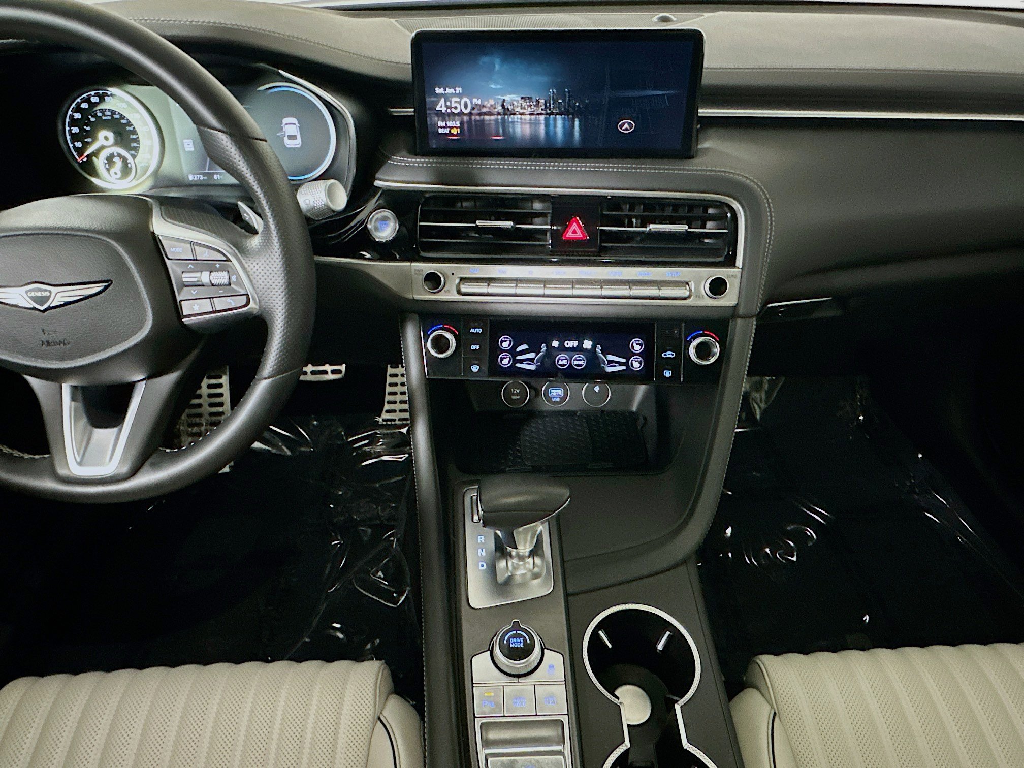 Used 2025 Genesis G70 2.5T w/ Sport Prestige Package image 27