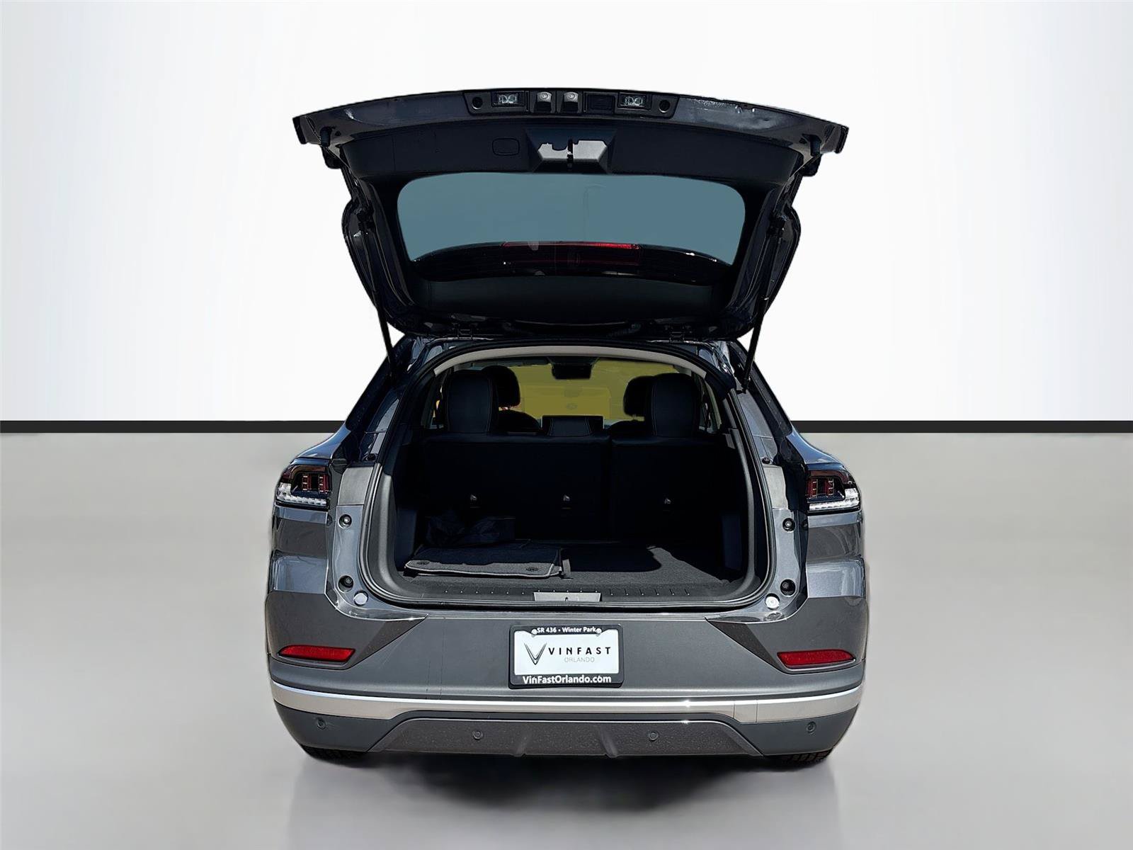 New 2025 VinFast VF 8 Eco AWD/4WD image 25