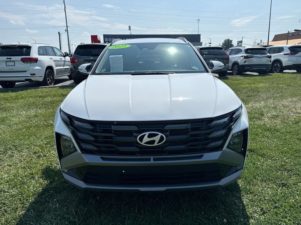 Used 2025 Hyundai Tucson SEL AWD/4WD image 16