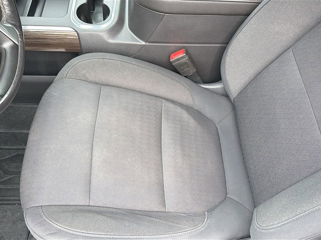 Used 2019 Chevrolet Silverado 1500 RST image 21