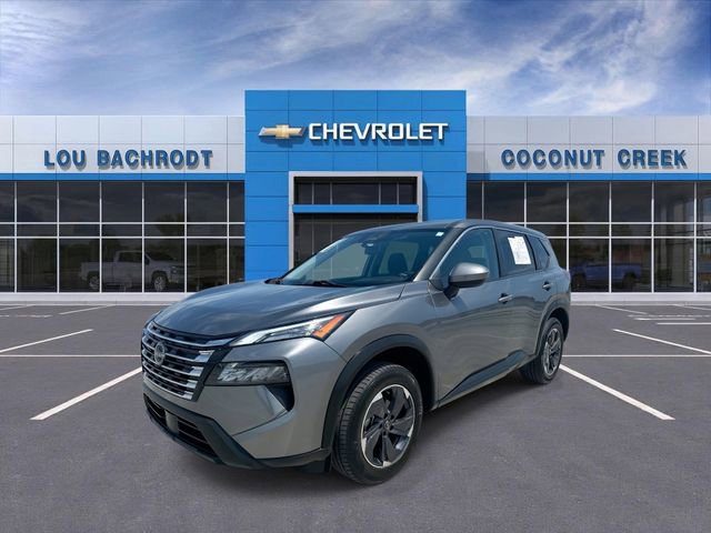 Used 2024 Nissan Rogue SV image 4
