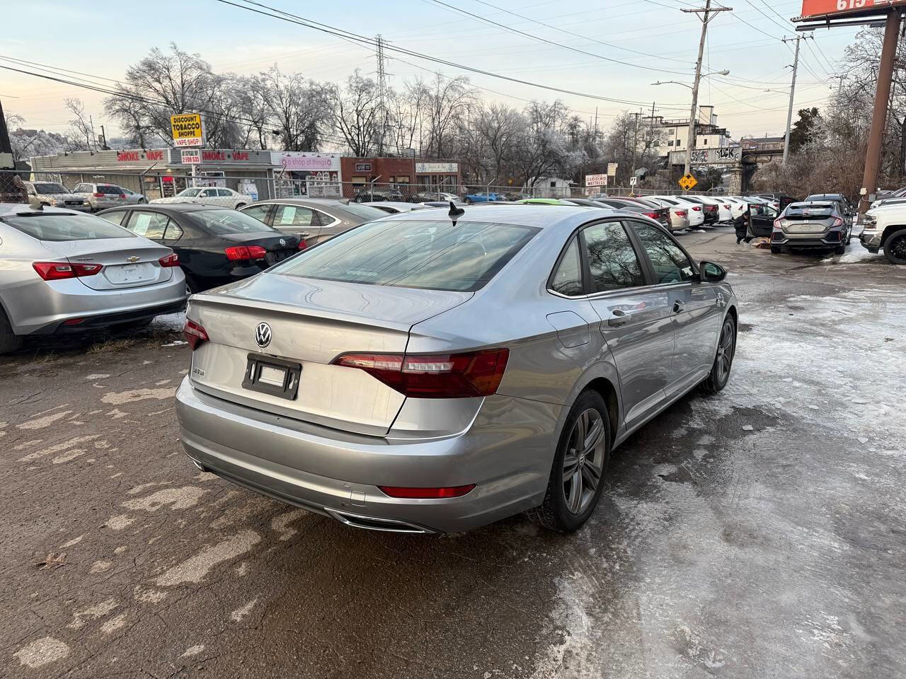 Used 2021 Volkswagen Jetta R-Line w/ R-Line Cold Weather Package image 5