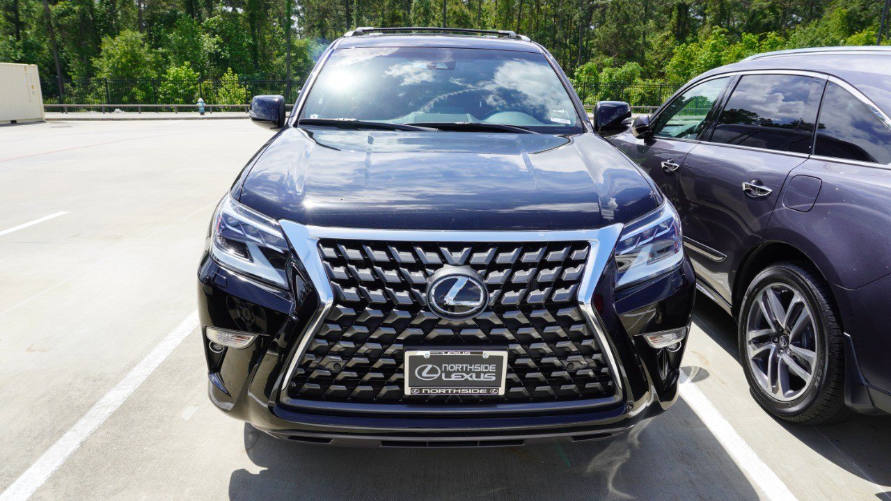 Used 2023 Lexus GX 460 Premium image 2