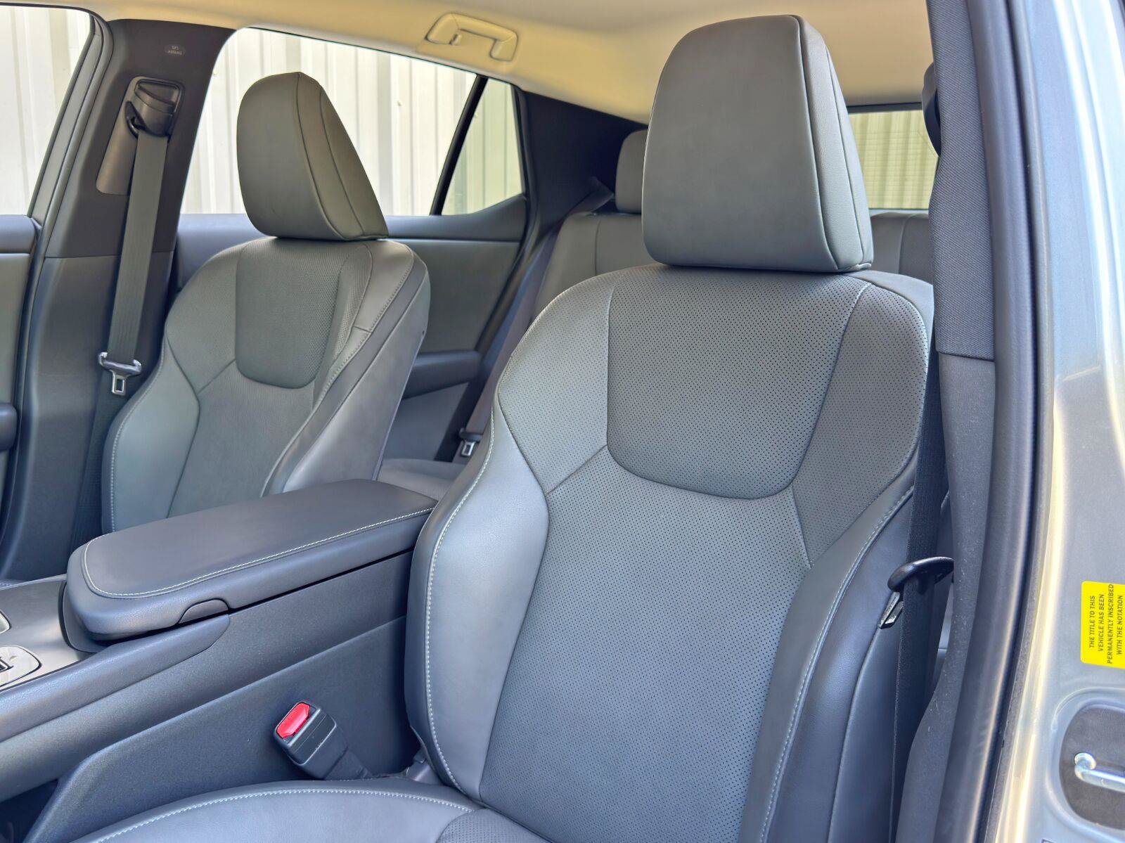 Used 2025 Lexus RZ 300e w/ Accessory Package (Z1) FWD image 36