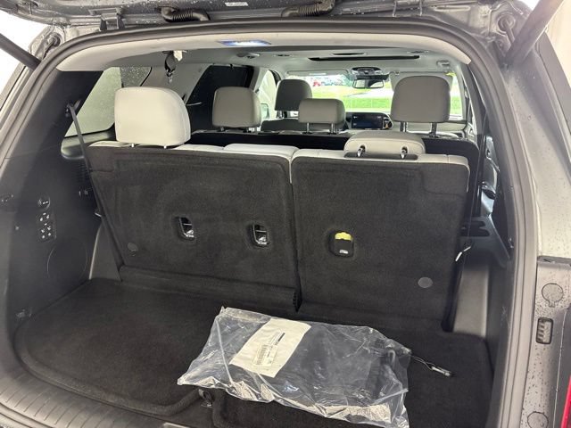 Used 2022 Hyundai Palisade SEL w/ 8P Bench Seat Package AWD/4WD image 24
