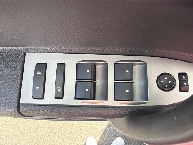 Used 2011 Chevrolet Silverado 2500 LT w/ Interior Plus Package AWD/4WD image 11