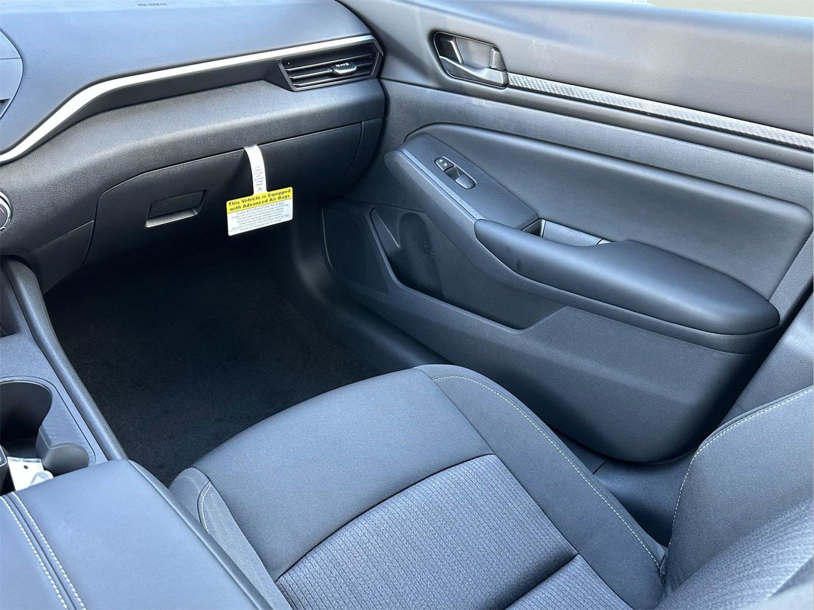 New 2025 Nissan Altima 2.5 S image 17