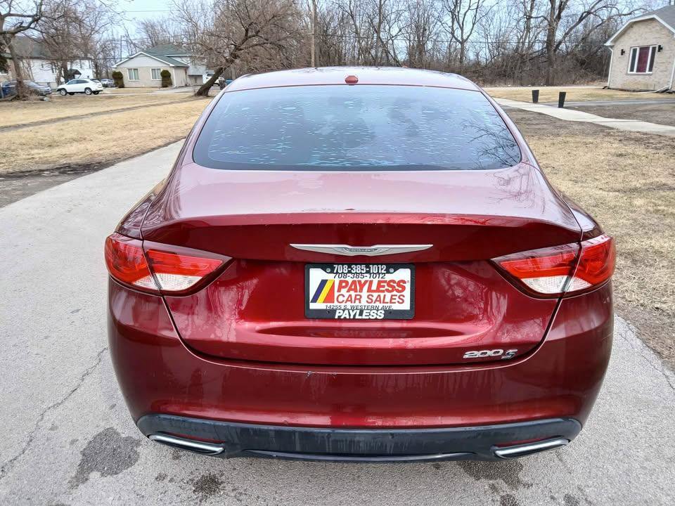 Used 2015 Chrysler 200 S image 7
