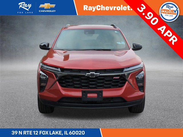 Certified 2024 Chevrolet Trax RS w/ Driver Confidence Package image 3