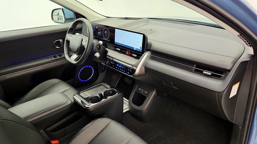Used 2025 Hyundai Ioniq 5 Limited AWD/4WD image 26