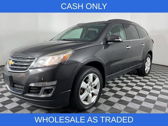 Used 2017 Chevrolet Traverse LT w/ Style and Technology Package image 4