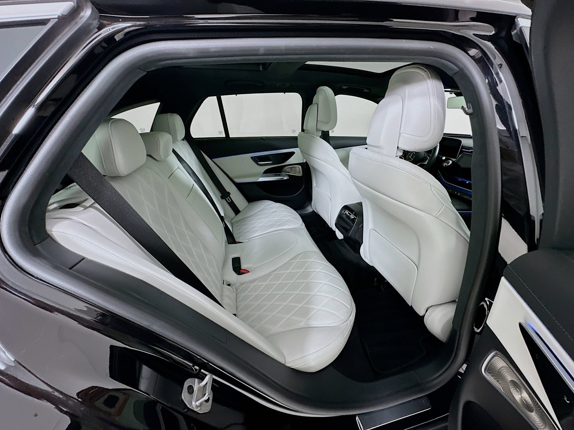 Certified 2024 Mercedes-Benz E 450 4MATIC All-Terrain Wagon image 31