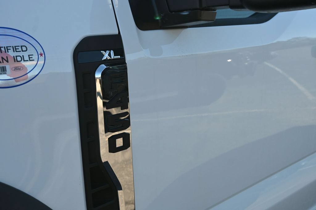 New 2026 Ford F450 XL w/ XL Chrome Package AWD/4WD image 14