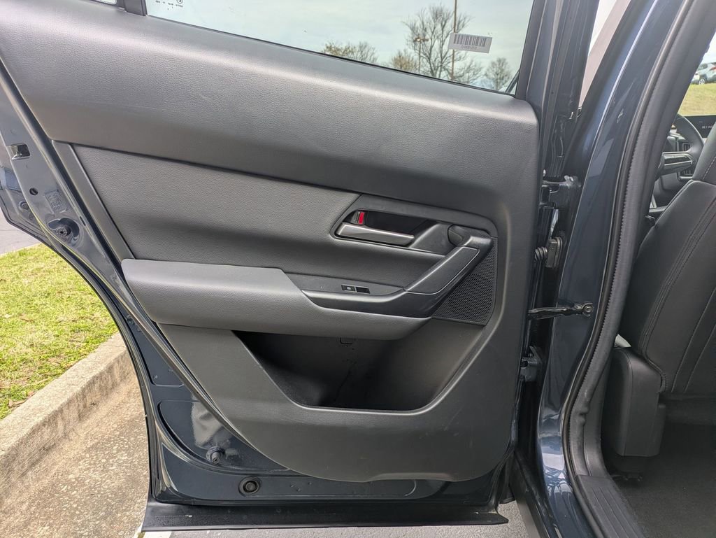 Used 2025 MAZDA CX-50 AWD 2.5 S w/ Premium Package image 25