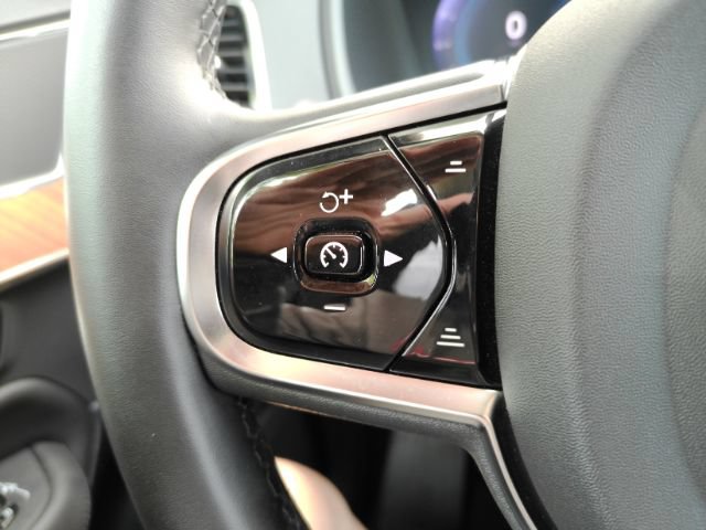 Used 2024 Volvo XC90 B6 Plus w/ Protection Package Premier AWD/4WD image 42