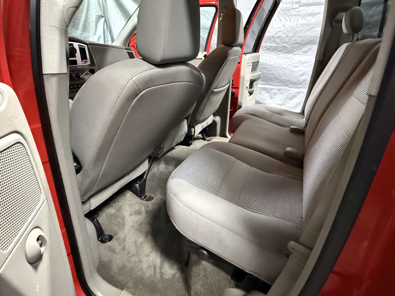 Used 2009 Dodge Ram 2500 Truck SLT w/ Popular Equipment Group AWD/4WD image 16