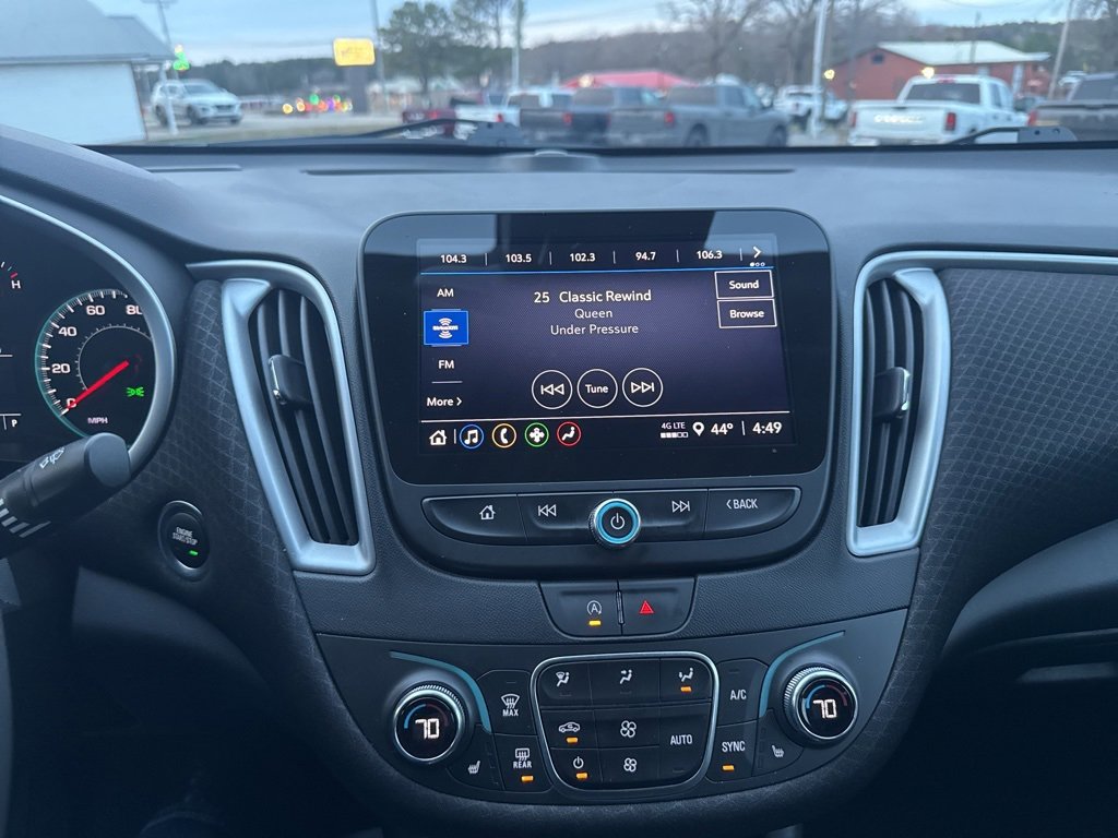 Used 2024 Chevrolet Malibu LT image 10