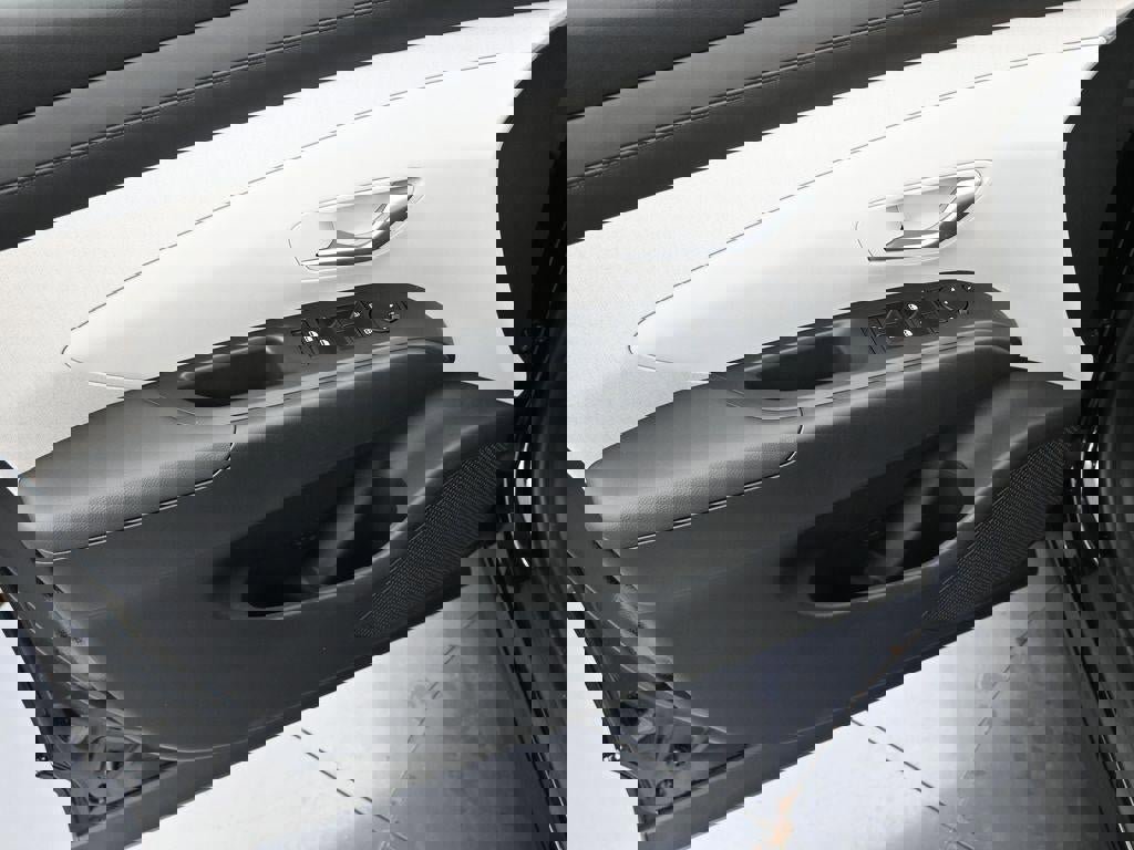 New 2025 Hyundai Tucson SEL image 11