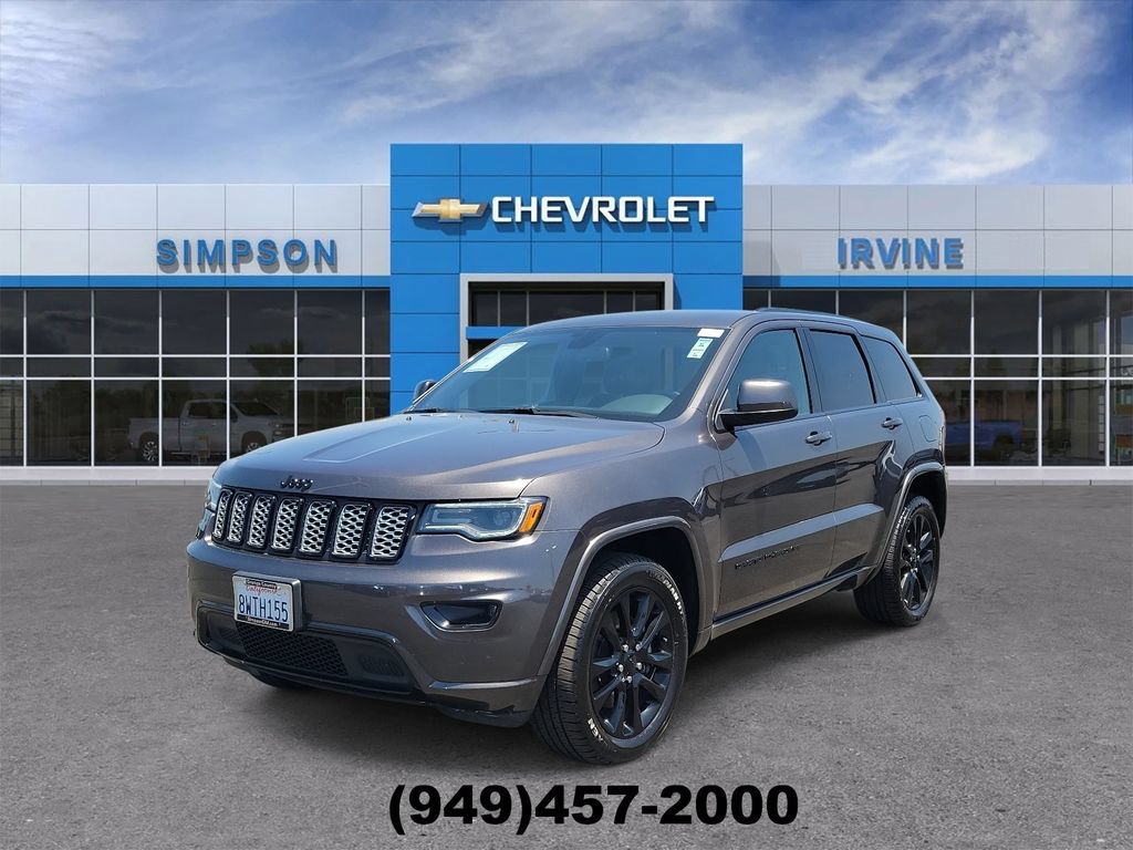 Used 2021 Jeep Grand Cherokee Laredo X AWD/4WD image 4