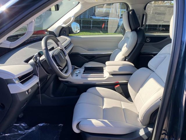 New 2026 Lincoln Navigator Reserve AWD/4WD image 10