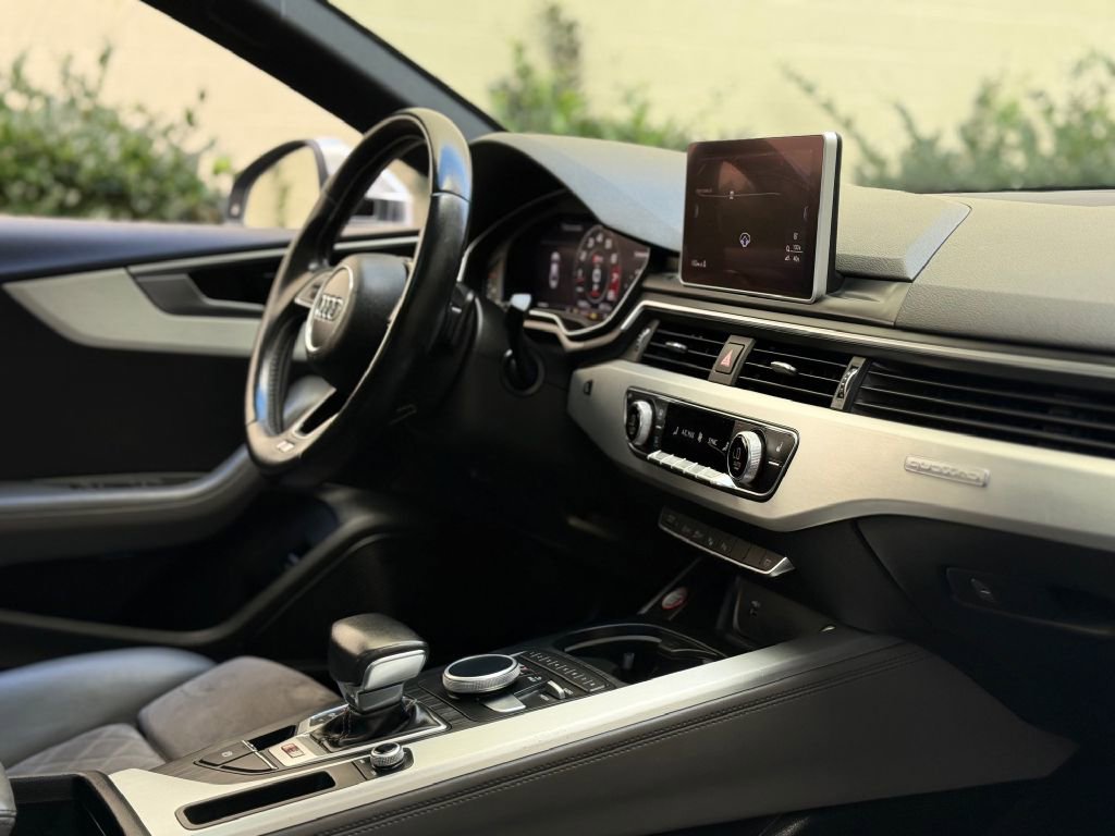 Used 2019 Audi S5 Prestige w/ S Sport Package image 29