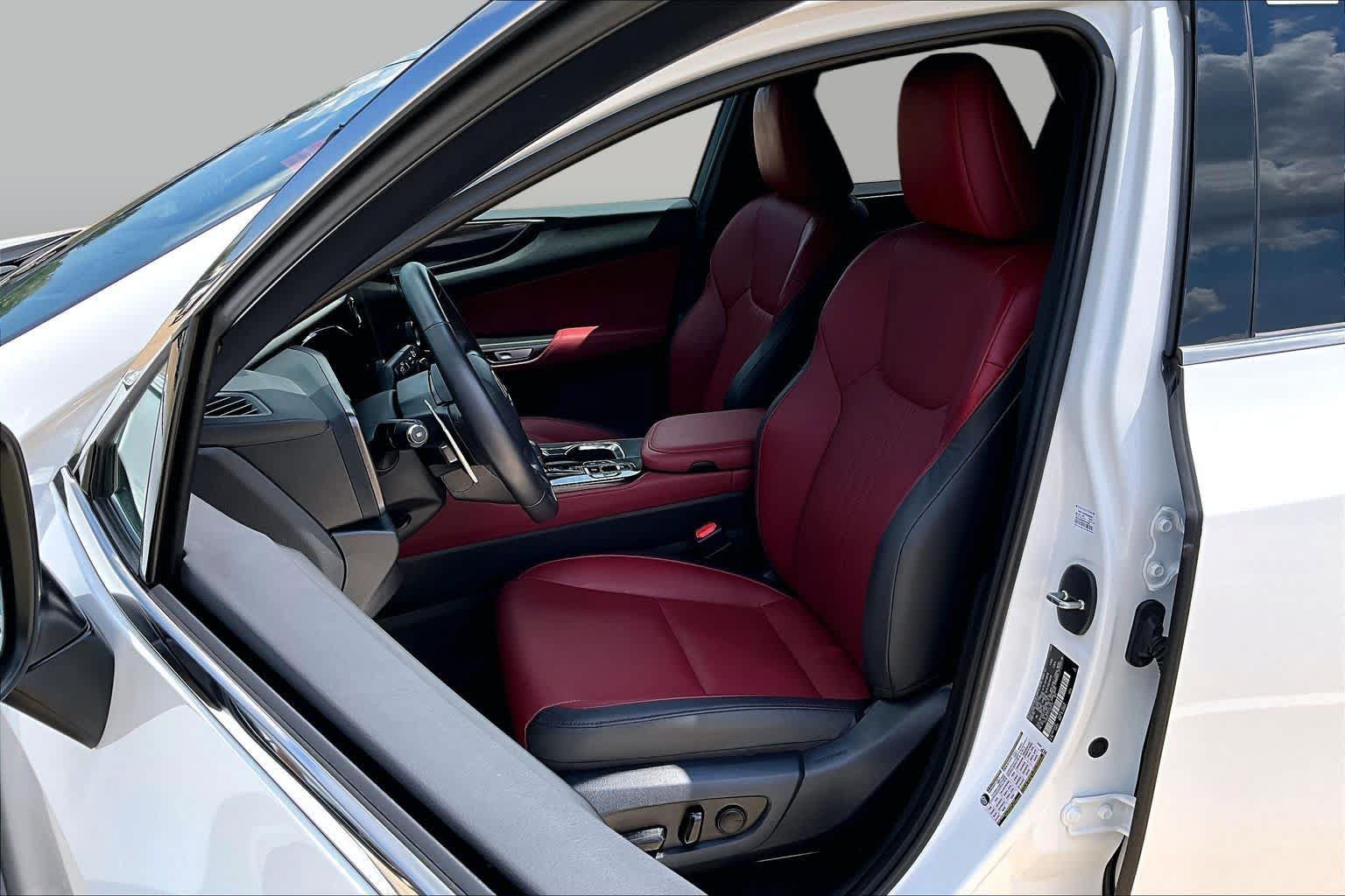 Used 2026 Lexus NX 350 AWD w/ Accessory Package (Z1) image 8