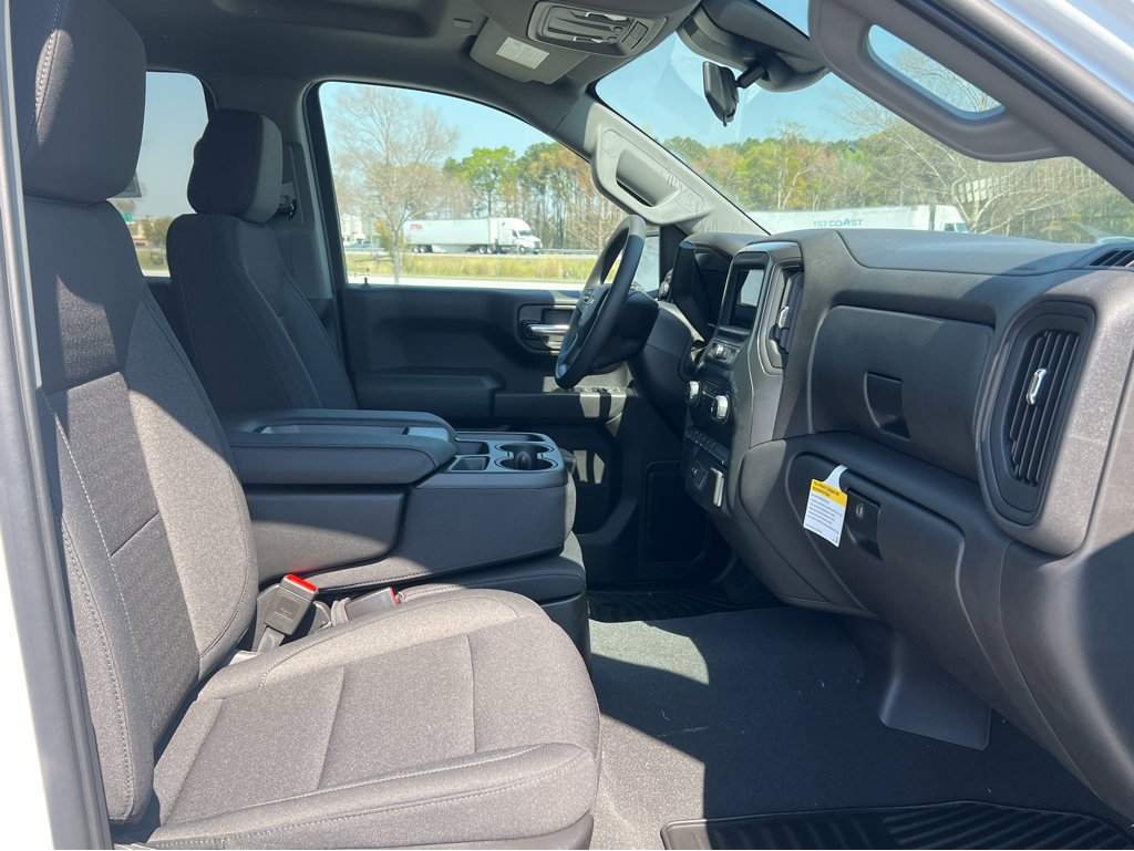 New 2024 Chevrolet Silverado 1500 Custom AWD/4WD image 17