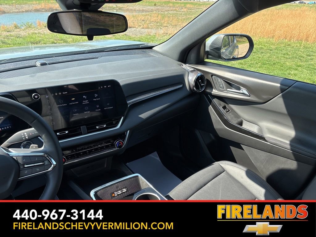 New 2026 Chevrolet Equinox LT w/ Convenience Package II FWD image 45