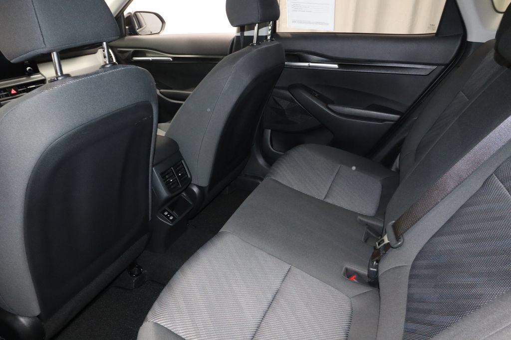 Used 2024 Kia Seltos LX AWD/4WD image 14