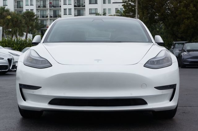 Used 2021 Tesla Model 3 Standard Range Plus RWD image 2