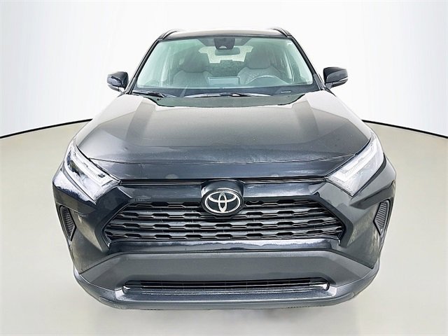 Used 2024 Toyota RAV4 XLE image 2