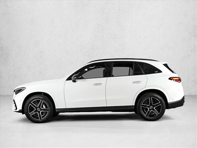Used 2026 Mercedes-Benz GLC 300 4MATIC w/ AMG Line image 9