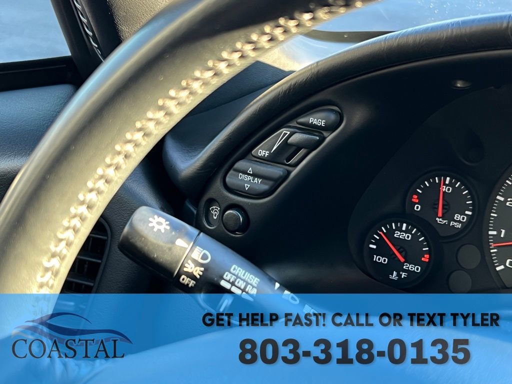 Used 2004 Chevrolet Corvette Coupe w/ Preferred Equipment Group image 26