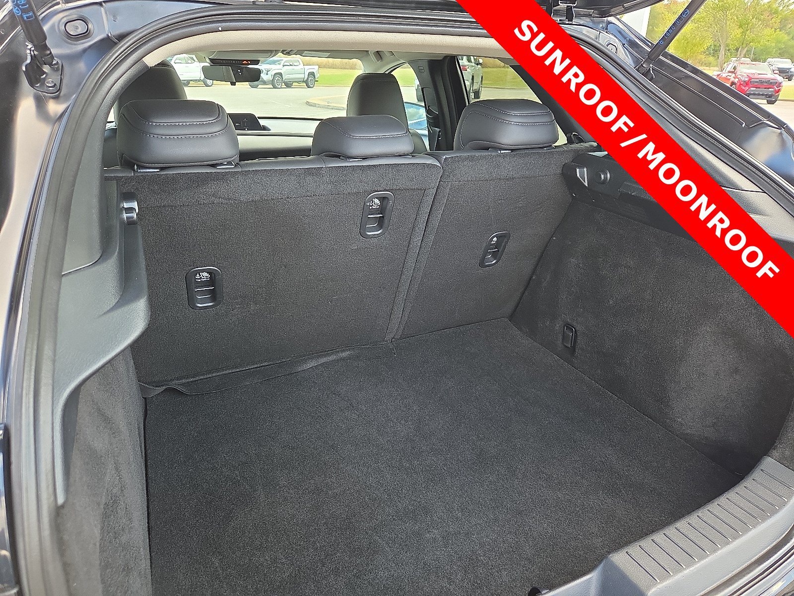 Used 2025 MAZDA CX-30 AWD 2.5 S w/ Preferred Package image 9
