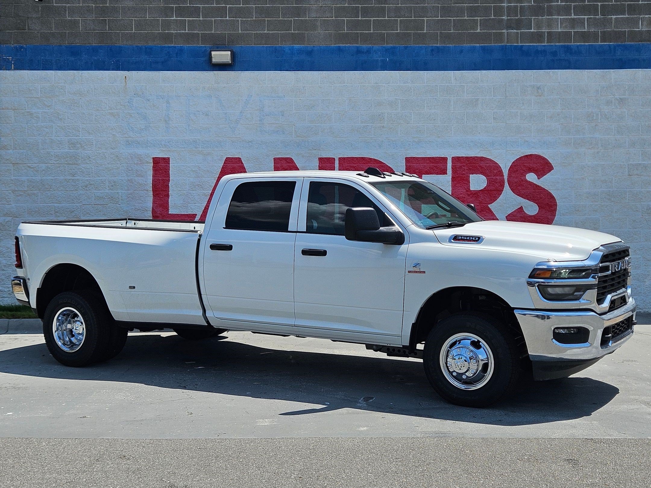 New 2026 RAM 3500 Tradesman w/ Chrome Appearance Group A